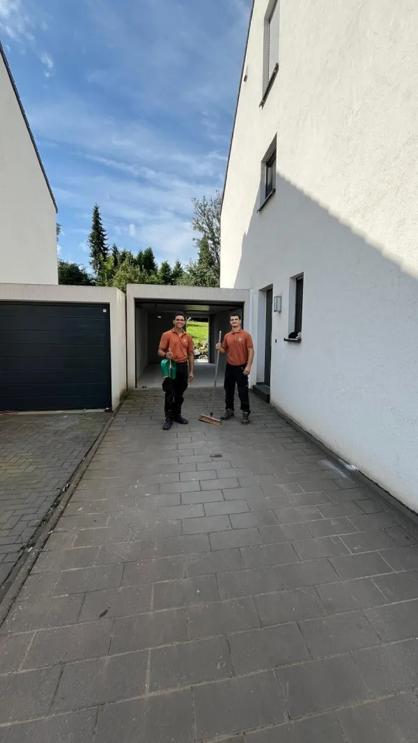 Nachher: Leere und saubere Küche nach Entrümpelung in Aachen