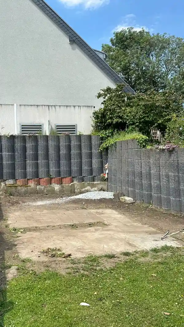 Nachher: Leeres Büro nach professioneller Entrümpelung in Aachen